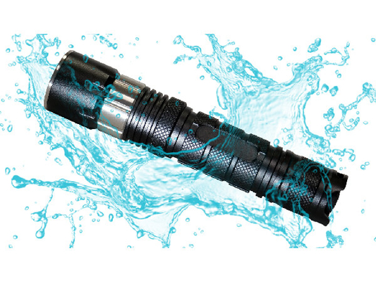 Magnetically Controlled Firefighter LED Flashlight IPX7 Waterproof Grade