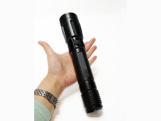 Tactical Law Enforcement Flashlight Self Defense IPX7 Customized Logo