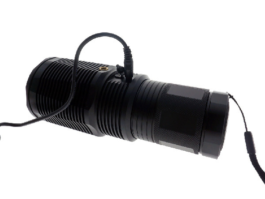 Heat Sink Li Ion Rechargeable LED Flashlight XHP 50 Bulb Aluminum Alloy Material