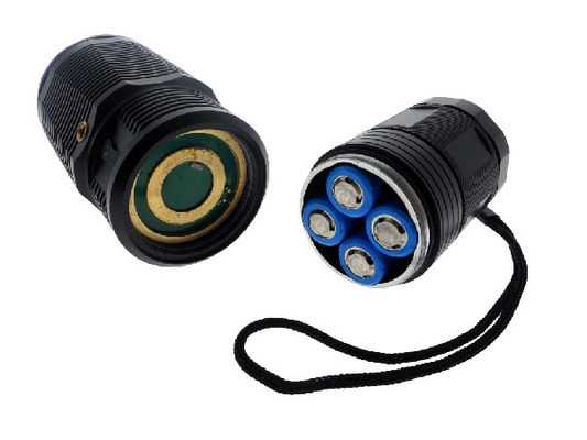 High Performance Rechargeable LED Flashlight Extreme Bright 4 * 18650 Batteries