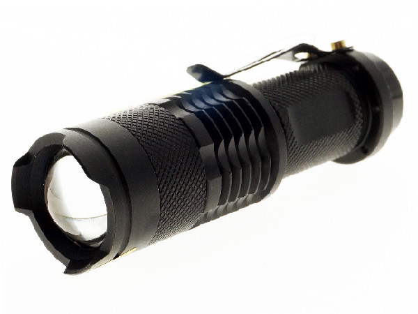 Handy Size AA EDC LED Flashlight 200 Lumen IPX4 10 Hours Light Runtime