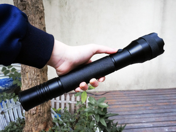 Powerful Edc 1500 Lumen Led Flashlight Japanese Style Multi Color 13.5W