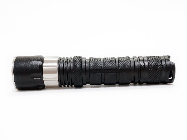 High Brightness Firefighter LED Flashlight Flat Lens Type 1m Impact Resistance